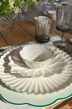 Cristina Oria Platos Y Bajoplatos^Bajoplato Blanco Con Borde Ondulado Verde
