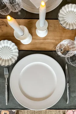 Cristina Oria Platos Y Bajoplatos^Bajoplato Gris Claro Con Relieve De Bolitas En El Borde