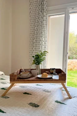 Cristina Oria Bandejas^Bandeja Con Patas Y Asas De Ratán