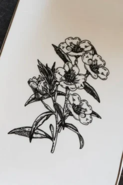 Cristina Oria Bandejas^Bandeja Negra Y Blanca Con Diseño De Flores