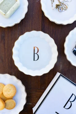 Cristina Oria Menaje Iniciales|Bandejas^Bandejas Con Borde Ondulado Iniciales