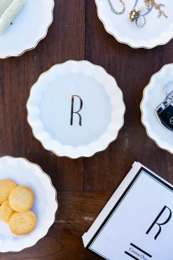 Cristina Oria Menaje Iniciales|Bandejas^Bandejas Con Borde Ondulado Iniciales