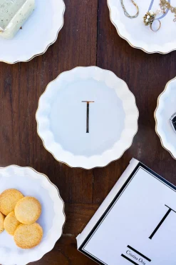 Cristina Oria Menaje Iniciales|Bandejas^Bandejas Con Borde Ondulado Iniciales