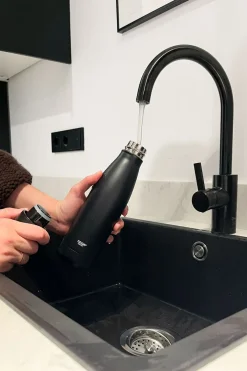 Cristina Oria Para Llevar|Jarras Y Botellas^Botella Térmica Con Doble Pared Negra