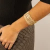 Cristina Oria Joyas Co|Joyas Co^Brazalete Dorado Ajustable Con Cierre En Cadena Diseño Irregular