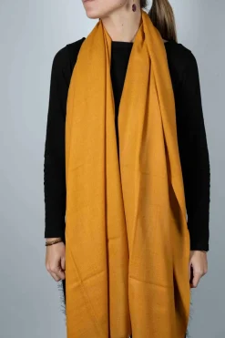 Cristina Oria Bufandas Y Pashminas^Bufanda De Lana Y Seda Mostaza