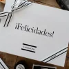 Cristina Oria Packaging Especial|Packaging Especial^Caja Blanca Co Pequeña "Felicidades"
