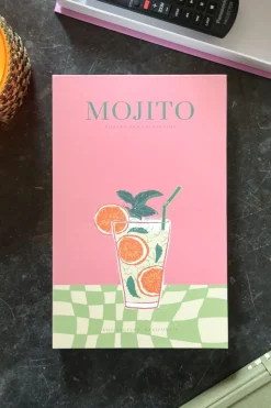 Cristina Oria Piezas Decorativas^Caja Decorativa Con Diseño De Libro De Bebidas