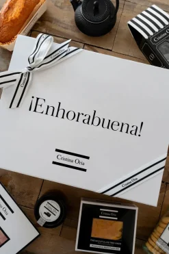 Cristina Oria Cajas Y Bolsas Gourmet|Cajas Y Bolsas Gourmet^Caja La Favorita CO