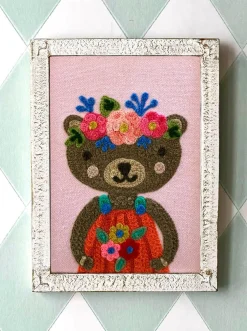 Cristina Oria Cajas Y Bolsas Gourmet|Cajas Y Bolsas Gourmet^Caja Recién Mamá Especial Foie & Cuadros Bordados