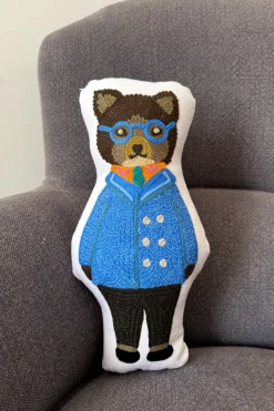 Cristina Oria Cajas Y Bolsas Gourmet|Cajas Y Bolsas Gourmet^Caja Recién Mamá Picoteo & Cojín Bordado