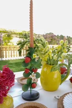 Cristina Oria Candelabros Y Portavelas^Candelabro De Metal Con Diseño De Fresas