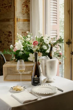 Cristina Oria Cajas Y Bolsas Gourmet|Cajas Y Bolsas Gourmet^Champanera de Plata y Champagne Bollinger