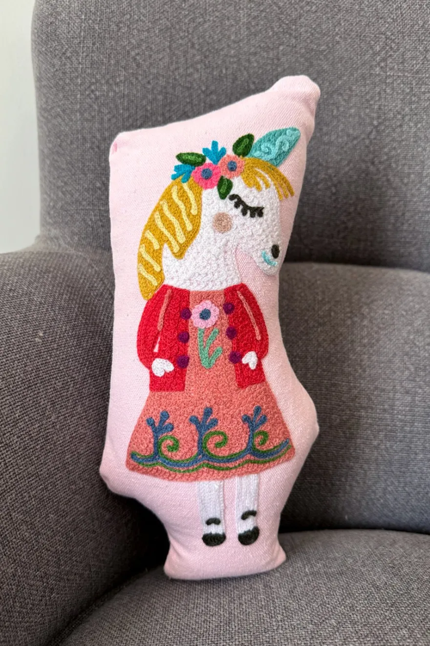 Cristina Oria Minichef^Cojín Bordado Diseño Unicornio