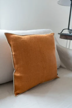 Cristina Oria Cojines^Cojín De Lino Teja Con Borde En Color Beige Cuadrado