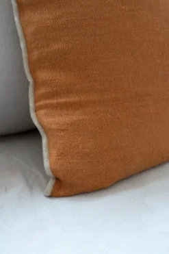 Cristina Oria Cojines^Cojín De Lino Teja Con Borde En Color Beige Cuadrado