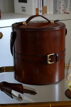 Cristina Oria Cubiteras Y Champaneras^Cubitera De Cuero Con Tapa Y Detalle De Hebilla Grande