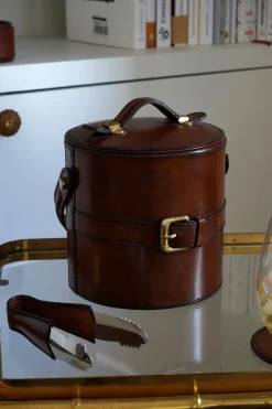 Cristina Oria Cubiteras Y Champaneras^Cubitera De Cuero Con Tapa Y Detalle De Hebilla Grande