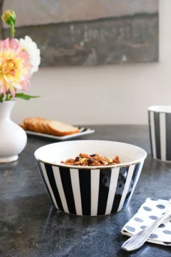 Cristina Oria Fuentes, Ensaladeras Y Cuencos^Cuenco Negro Y Blanco Con Diseño De Rayas
