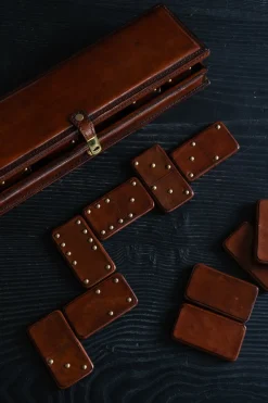 Cristina Oria Juegos De Mesa^Dominó De Cuero