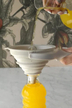 Cristina Oria Gadgets Y Utensilios^Embudo Plegable