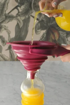 Cristina Oria Gadgets Y Utensilios^Embudo Plegable