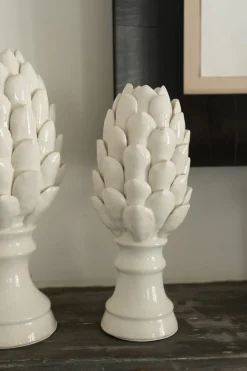 Cristina Oria Piezas Decorativas^Figura Decorativa Con Diseño De Alcachofa Blanca Esmaltada Pequeña