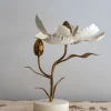 Cristina Oria Piezas Decorativas|Candelabros Y Portavelas^Flor Decorativa Dorada Y Blanca Diseño Magnolia