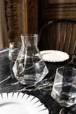 Cristina Oria Decantadores|Jarras Y Botellas^Jarra Con Diseño Hexagonal