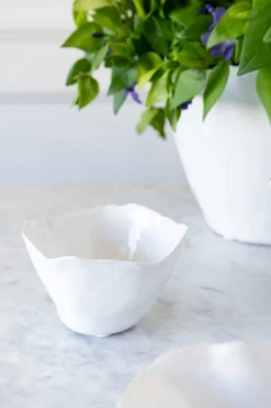 Cristina Oria Jarrones, Floreros Y Maceteros^Jarrón Irregular De Porcelana Blanco Brillante 9 Cm