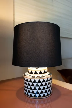 Cristina Oria Lámparas^Lámpara De Cerámica Diseño Geométrico en Blanco y Negro