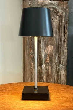 Cristina Oria Lámparas^Lámpara Led Táctil Negra