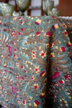 Cristina Oria Manteles^Mantel Flores Verdes