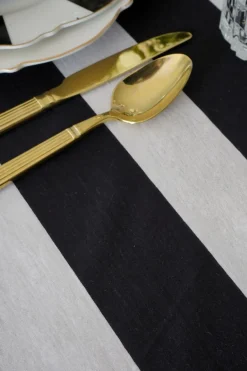 Cristina Oria Manteles^Mantel Rayas Blancas Y Negras