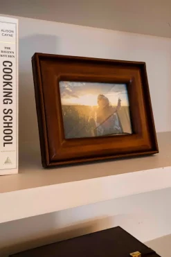 Cristina Oria Marcos De Fotos^Marco De Fotos De Cuero