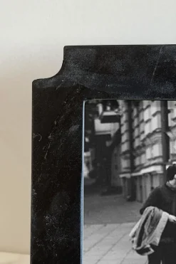 Cristina Oria Marcos De Fotos^Marco De Fotos De Mármol Negro