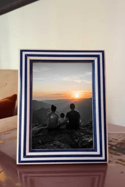 Cristina Oria Marcos De Fotos^Marco De Fotos De Resina Con Diseño De Rayas Blancas Y Azules