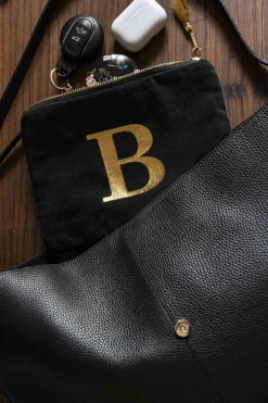 Cristina Oria Joyeros, Carteras Y Fundas|Bolsos, Bolsas Y Neceseres^Neceseres De Terciopelo Negro Con Iniciales Doradas