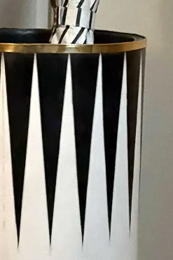 Cristina Oria Paraguas|Piezas Decorativas^Paragüero De Resina Con Diseño Circus Blanco Y Negro