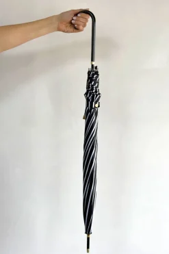 Cristina Oria Paraguas^Paraguas Negro Con Rayas Blancas