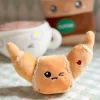 Cristina Oria Minichef^Peluche Croissant Kawaii