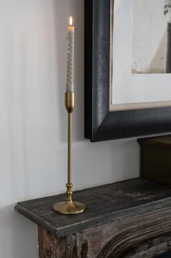 Cristina Oria Candelabros Y Portavelas^Set De Tres Candelabros Metálicos Dorados