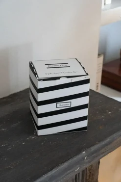 Cristina Oria Velas|Fragancias Co^Vela Aromática Rayas Diagonales Co