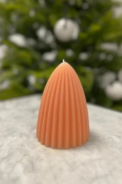 Cristina Oria Velas^Vela Forma Cono Con Relieve