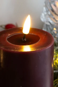 Cristina Oria Velas^Vela LED Color Granate Mediana