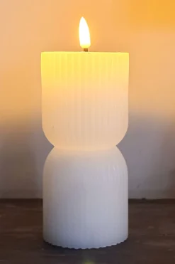 Cristina Oria Velas^Vela LED Diseño Ondas Blanca